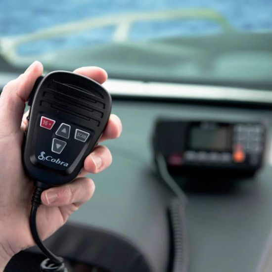 Inclus micro op afstand met kanaal 16 knop