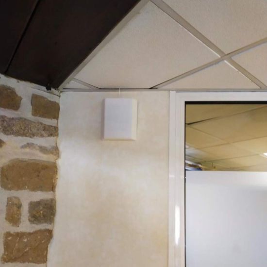 MPI Muurantenne met 6 tot 10 dBi versterking
