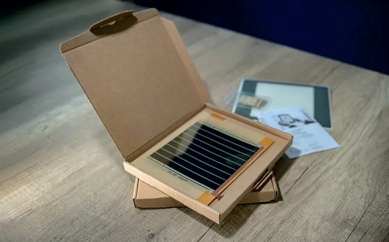 Zonnebatterij voor Roomz zaalreserveringsscherm