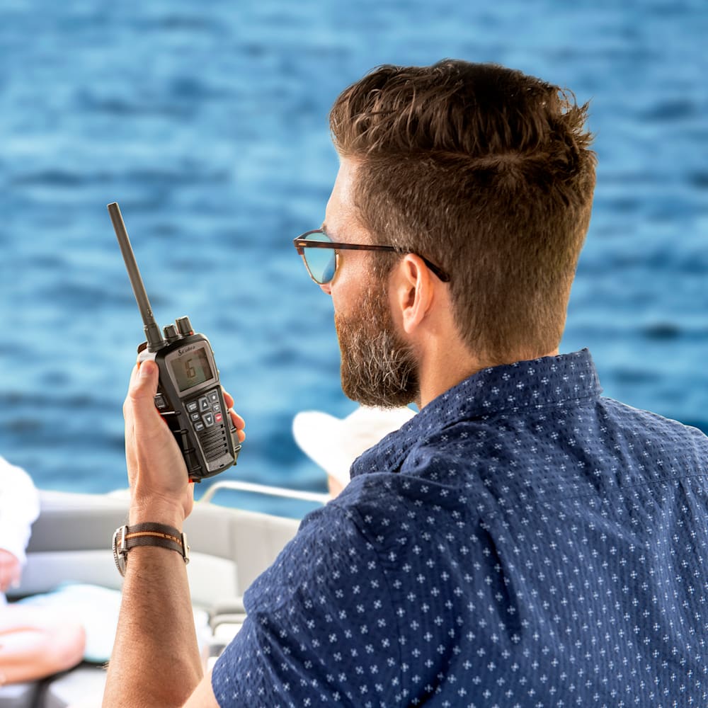 Cobra BlueBound 350 detail